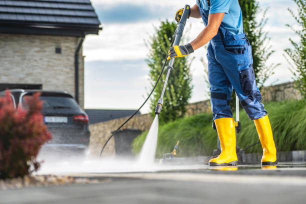 Best Animal Enclosure Cleaning  in Kellyville, OK